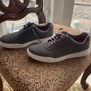 Cole Haan  Grand Sneaker